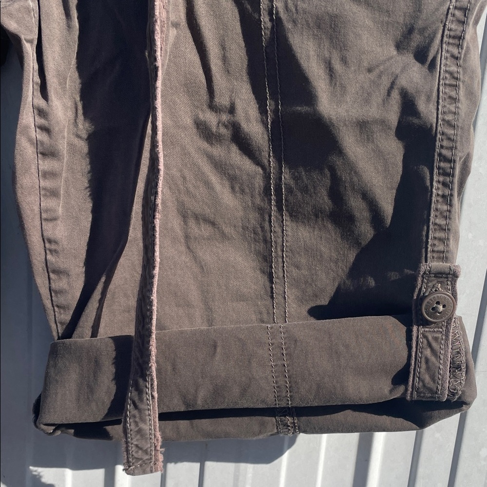 Abercrombie & Fitch Dark Brown Cargo Shorts - Picture 3 of 7